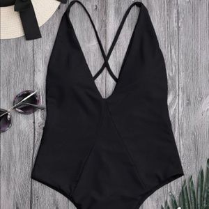 Zaful One Piece High Cut Cross Back Swimwear